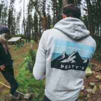 PEATY'S PUBWEAR CREW BLUZA - 3 PEAKS SUNRISE / HEATHER GREY (PPW-24-HDY-3PS-GRY)