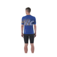 MAVIC KOSZULKA MĘSKA Z KRÓTKIM RĘKAWEM AKSIUM GRAPHIC MAVIC/ROYAL BLUE (T000556)