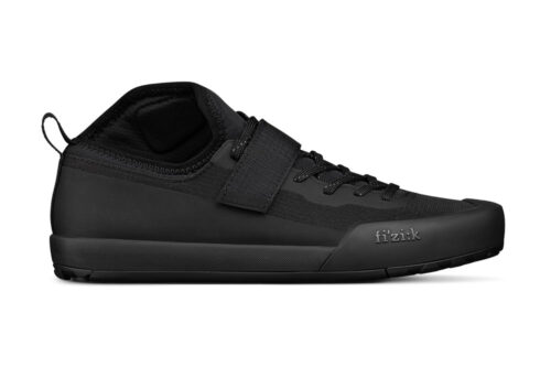 FIZIK BUTY GRAVITA TENSOR FLAT BLACK - BLACK (GRX6TTF1C1010)