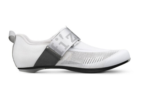 FIZIK BUTY TRANSIRO HYDRA AEROWEAVE CARBON WHITE - SILVER (TRR2PAR1K2080)